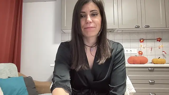 HotyWinter online show from November 2025 04:52:02 AM