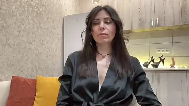 HotyWinter online show from March 2026 03:16:01 AM