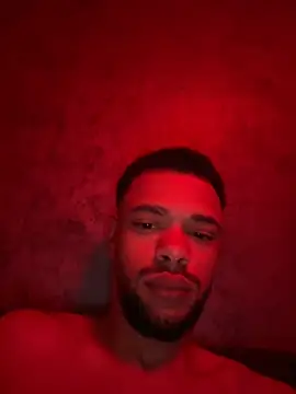 Lionayowe online show from September 2025 10:08:01 PM