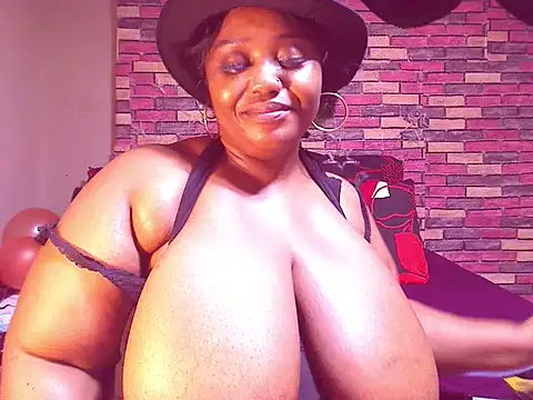 Snapshot of BustySavita chatting on January 2025 07:41:02 AM BustySavita online show from January 2025 07:41:02 AM