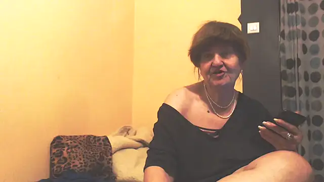 MioritaHard online show from April 2026 08:36:02 PM
