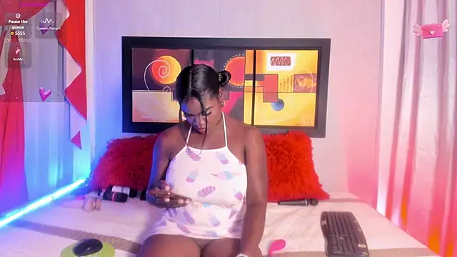 Snapshot of Emabland2 chatting on September 2025 04:24:02 AM Emabland2 online show from September 2025 04:24:02 AM