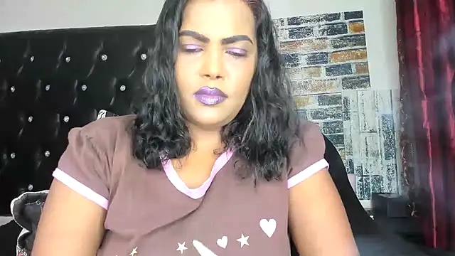 MySweetBitch143 online show from October 2025 01:56:02 PM