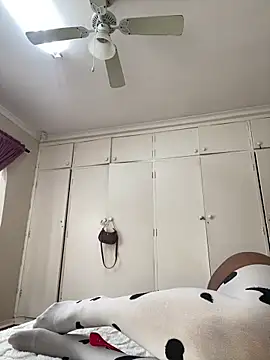 LuciousLips96 online show from April 2026 08:26:01 AM