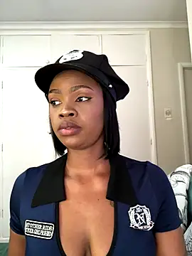 LuciousLips96 online show from October 2025 09:41:02 AM