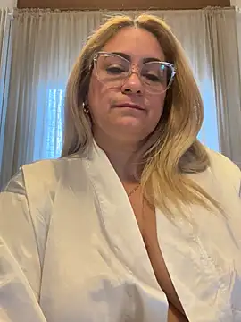 x elena x online show from February 2025 11:57:02 AM