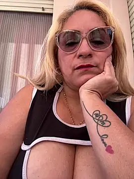 Snapshot of x_elena_x chatting on March 2026 02:19:02 PM x elena x online show from March 2026 02:19:02 PM