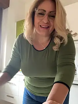 x elena x online show from February 2025 11:11:02 AM