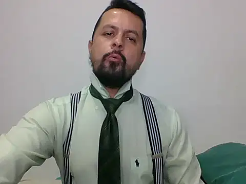 TRIISTAN KING10 online show from November 2025 08:19:01 PM