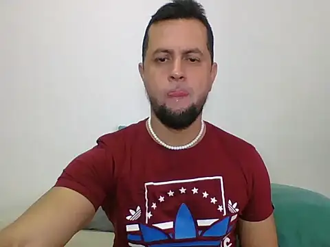 TRIISTAN KING10 online show from July 2026 03:41:02 PM