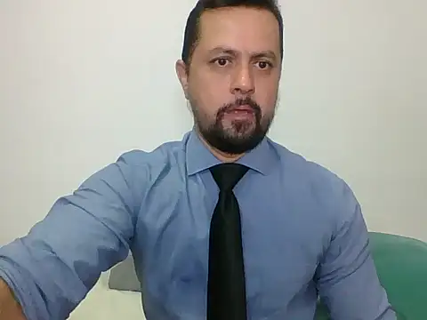 TRIISTAN KING10 online show from April 2026 04:11:02 PM