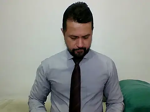 TRIISTAN KING10 online show from February 2026 03:45:02 PM