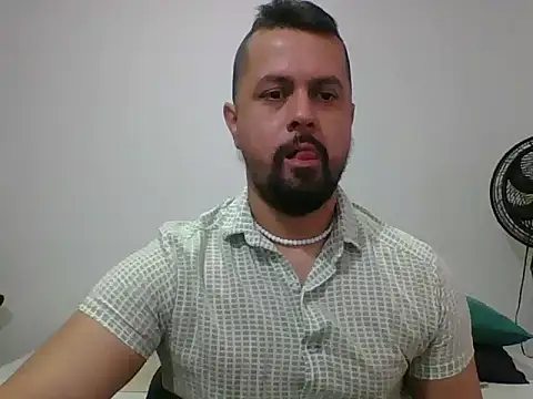 TRIISTAN KING10 online show from January 2026 04:10:01 PM