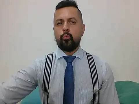Snapshot of TRIISTAN_KING10 chatting on December 2024 08:12:02 PM TRIISTAN KING10 online show from December 2024 08:12:02 PM
