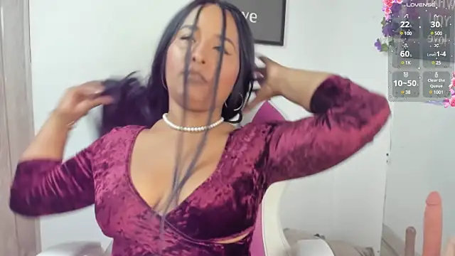 paola ih online show from March 2025 01:48:01 PM