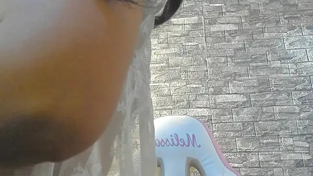 paola ih online show from May 2026 04:04:02 PM