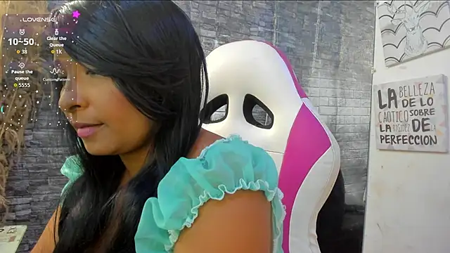 paola ih online show from July 2026 02:14:01 PM