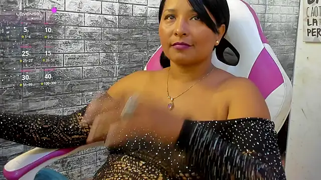 paola ih online show from July 2026 01:57:01 PM