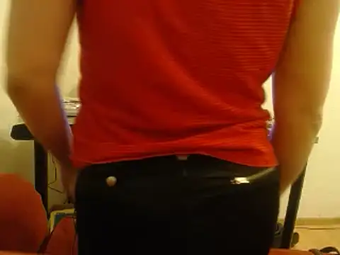 Snapshot of Milana235 chatting on January 2025 06:06:01 AM Milana235 online show from January 2025 06:06:01 AM