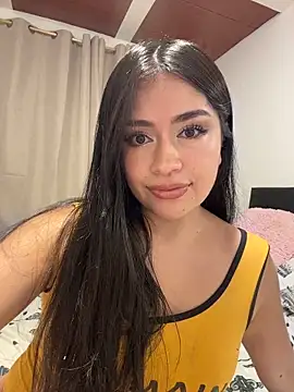 Aura Owl online show from February 2026 03:07:01 AM