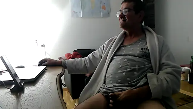 silvio-aus-luzern-CH online show from June 2026 04:11:02 AM