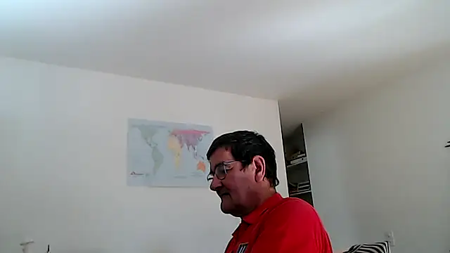 Snapshot of silvio-aus-luzern-CH chatting on June 2026 03:22:02 PM silvio-aus-luzern-CH online show from June 2026 03:22:02 PM