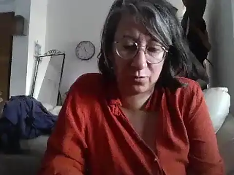 Snapshot of milkarock chatting on January 2025 10:29:02 AM milkarock online show from January 2025 10:29:02 AM