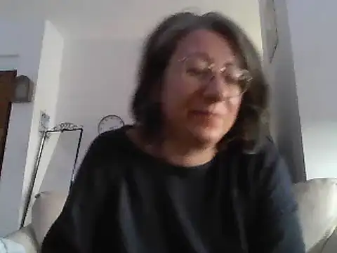 Snapshot of milkarock chatting on February 2025 01:19:02 PM milkarock online show from February 2025 01:19:02 PM