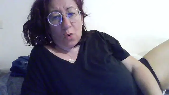 Snapshot of milkarock chatting on May 2026 08:03:01 PM milkarock online show from May 2026 08:03:01 PM