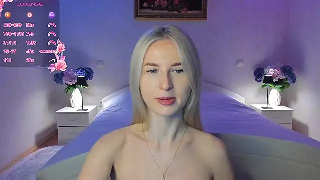 AnnaCarrera online show from April 2026 08:37:01 PM