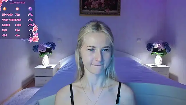 Snapshot of AnnaCarrera chatting on April 2026 08:26:01 PM AnnaCarrera online show from April 2026 08:26:01 PM