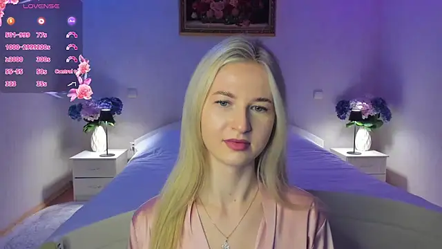 Snapshot of AnnaCarrera chatting on April 2026 08:57:02 PM AnnaCarrera online show from April 2026 08:57:02 PM
