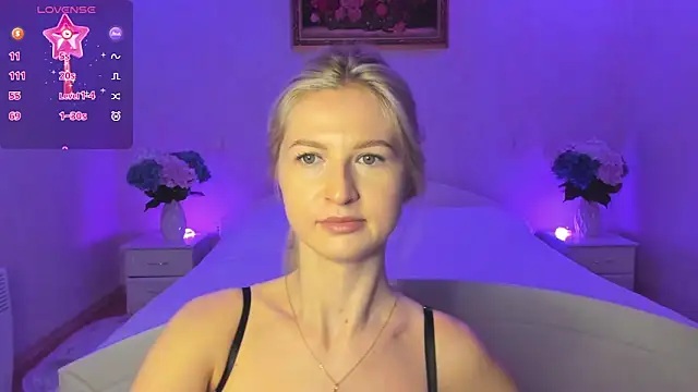 AnnaCarrera online show from November 2025 08:34:01 PM