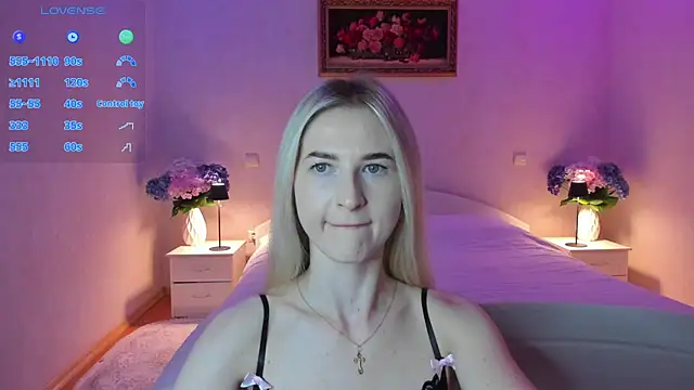 AnnaCarrera online show from July 2026 08:27:02 PM