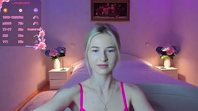 AnnaCarrera online show from June 2026 09:03:02 PM