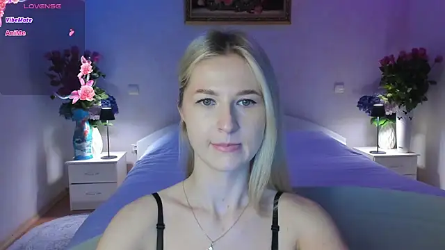 AnnaCarrera online show from March 2026 09:22:02 PM