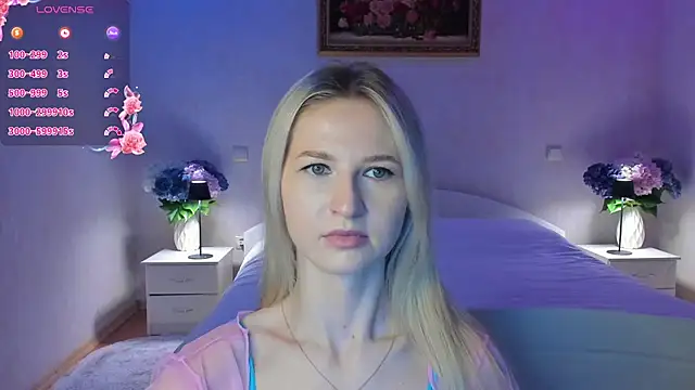 AnnaCarrera online show from April 2026 06:25:02 PM