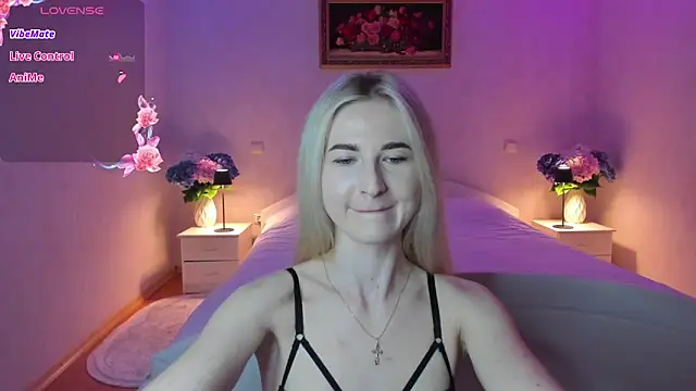 Snapshot of AnnaCarrera chatting on June 2026 08:46:01 PM AnnaCarrera online show from June 2026 08:46:01 PM