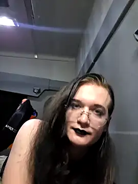 HotysimeHot1 online show from December 2025 07:40:02 PM