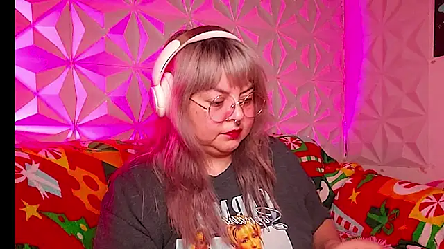 Satyn doll online show from December 2025 02:11:02 AM