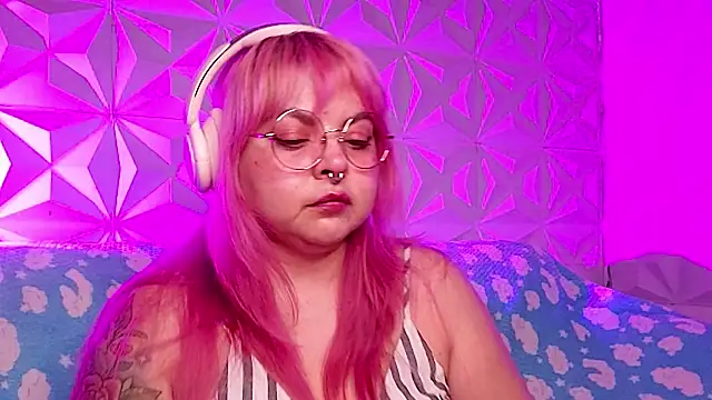 Satyn doll online show from February 2026 12:22:01 AM