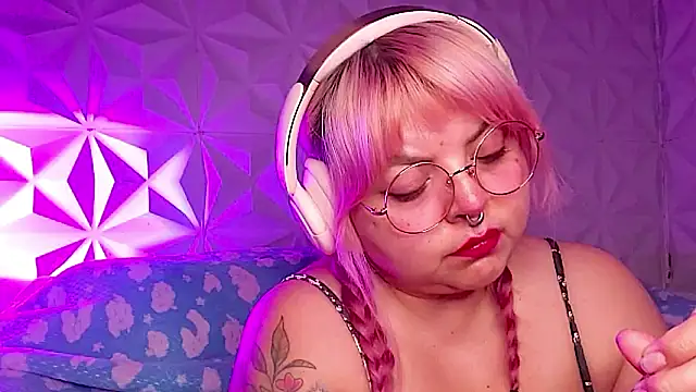 Satyn doll online show from March 2026 12:29:02 AM