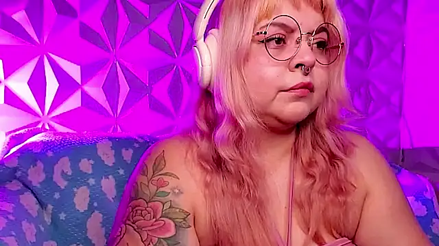 Satyn doll online show from April 2026 12:12:02 AM