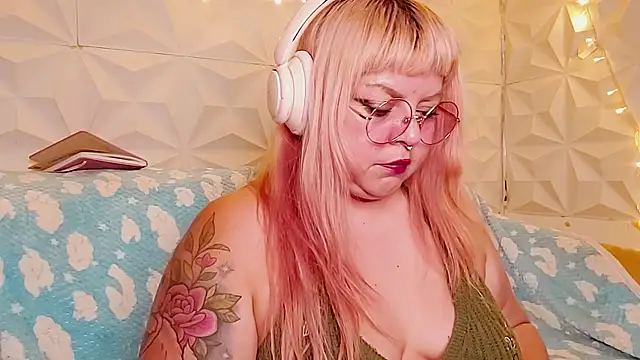 Satyn doll online show from May 2026 02:20:02 AM
