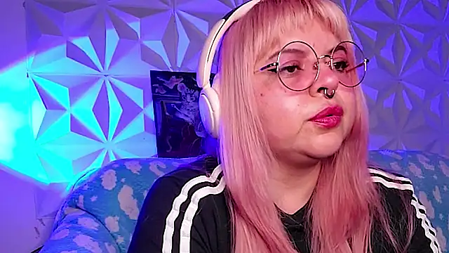 Satyn doll online show from April 2026 12:16:02 AM