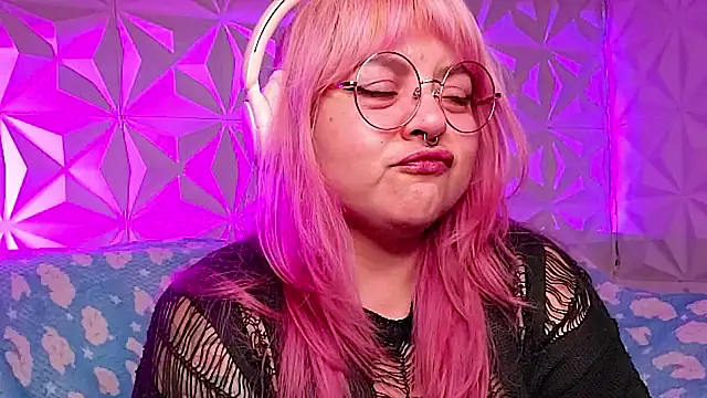 Satyn doll online show from March 2026 10:10:02 PM