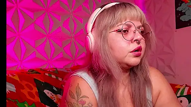 Satyn doll online show from December 2025 12:57:02 AM