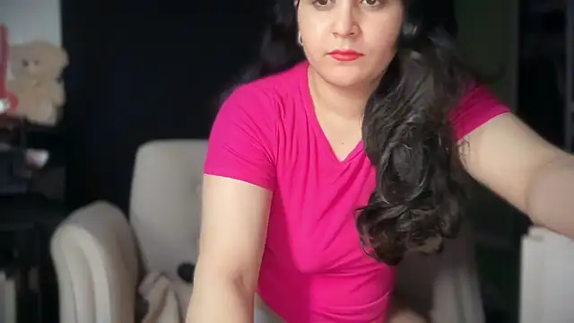 emalove-xh online show from April 2026 03:03:01 AM