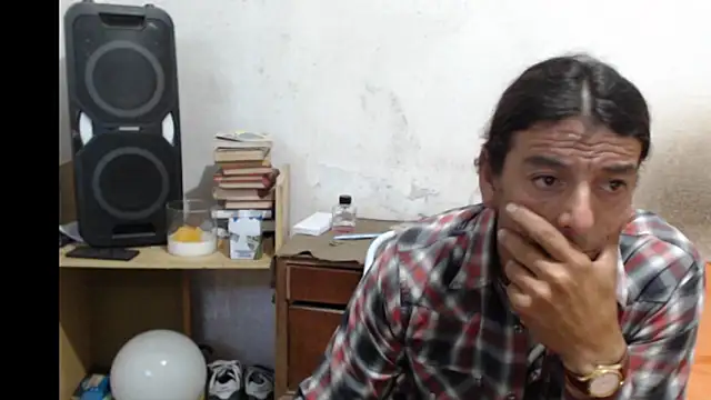 Silari1977 online show from November 2025 08:31:01 PM