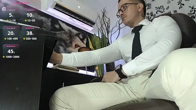 randyluke online show from December 2024 08:47:02 PM